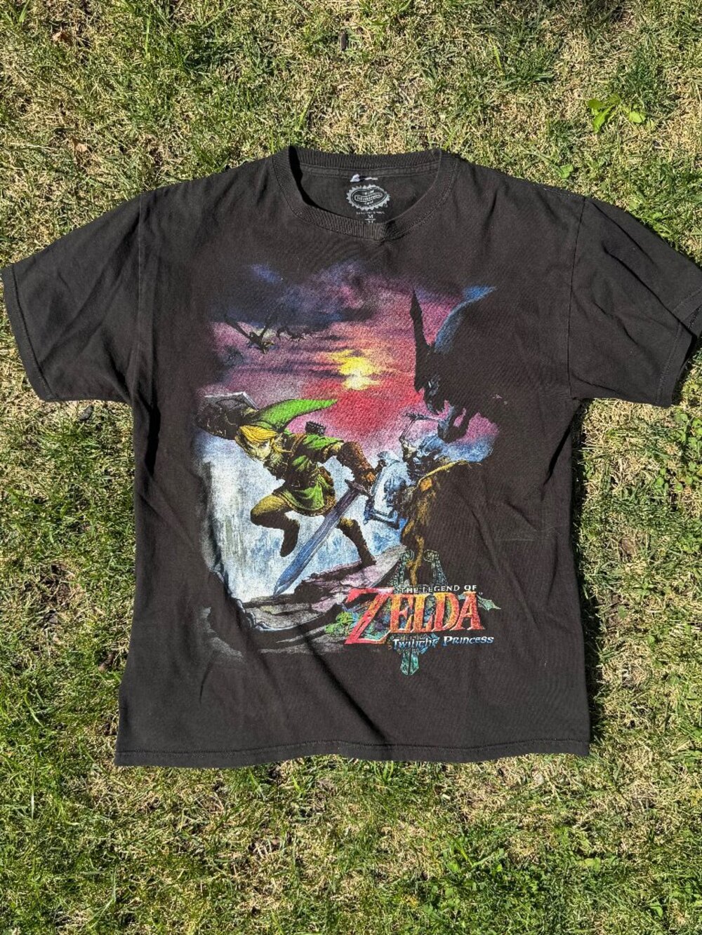 Nintendo - Vintage Zelda Twilight Princess T-Shirt (Men's) - Black